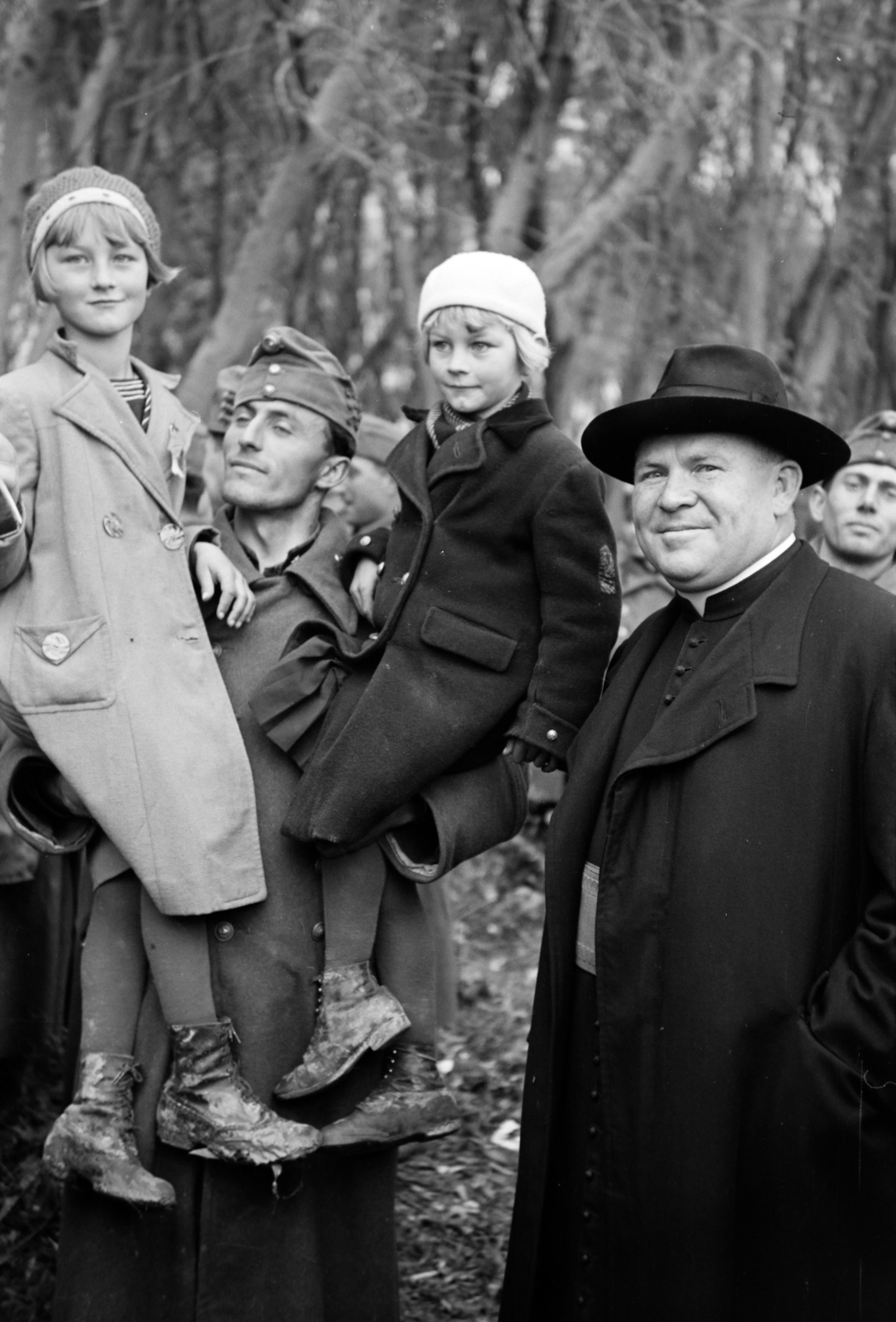 1938, Nagy István, Nagy József, csoportkép, kézben tartani, lányok, Fortepan #264153