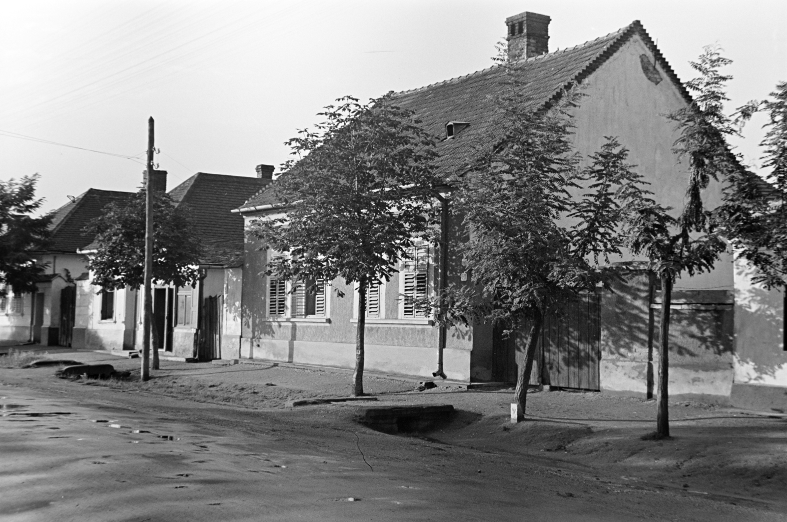 Hungary, Szombathely, Gyöngyösszőlős (egykor önálló, ma a város része), a felvételen a Rumi út 99. (ma 103.) számú ház látható., 1938, Nagy István, Fortepan #264164