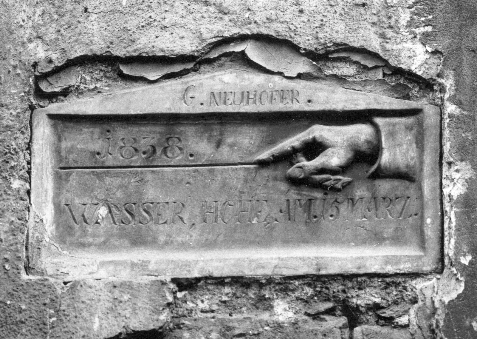 Magyarország, Budapest IX., Liliom utca 25. 1838-as árvíz emléktáblája (1977-ben eltűnt)., 1975, Ferencvárosi Helytörténeti Gyűjtemény, árvíz, emléktábla, Budapest, Fortepan #26418