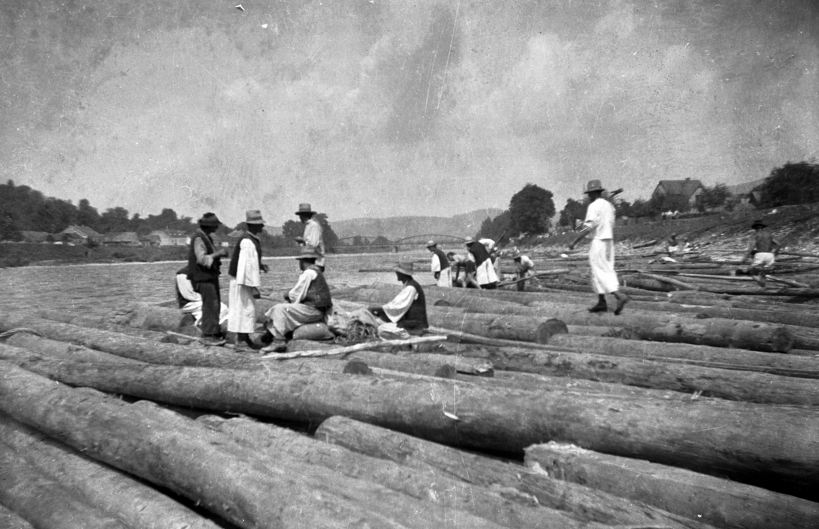 1942, Ladinek Viktor, trunk, raftsman, raft, Fortepan #264648