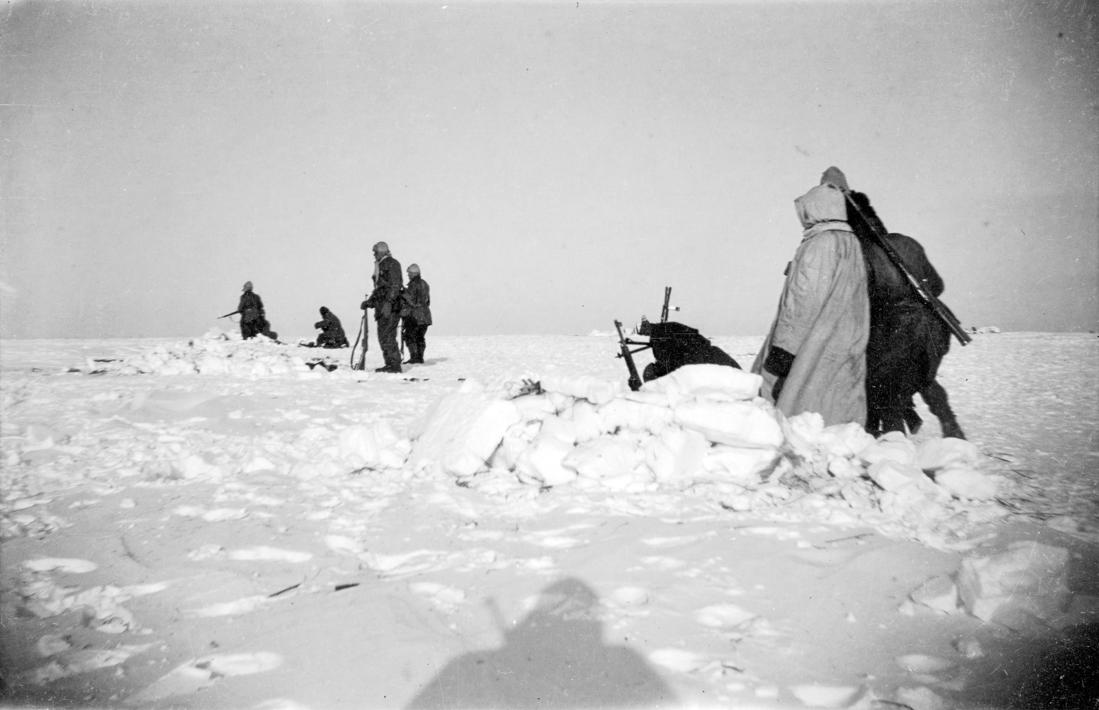 Russia, a felvétel a 3. honvéd gépkocsizó lövészzászlóalj utóvédharcai alatt, a 2. magyar hadsereg visszavonulása közben 1943. február 2-án készült., 1943, Ladinek Viktor, Fortepan #264769