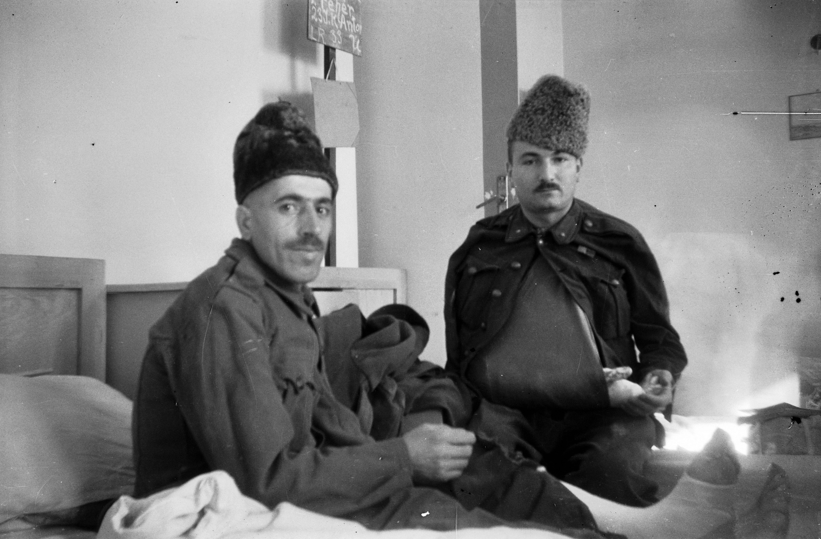 Hungary, Kaposvár, a felvétel az 533 számú hadikórházban készült., 1943, Ladinek Viktor, military healthcare facility, portrait, Fortepan #264792