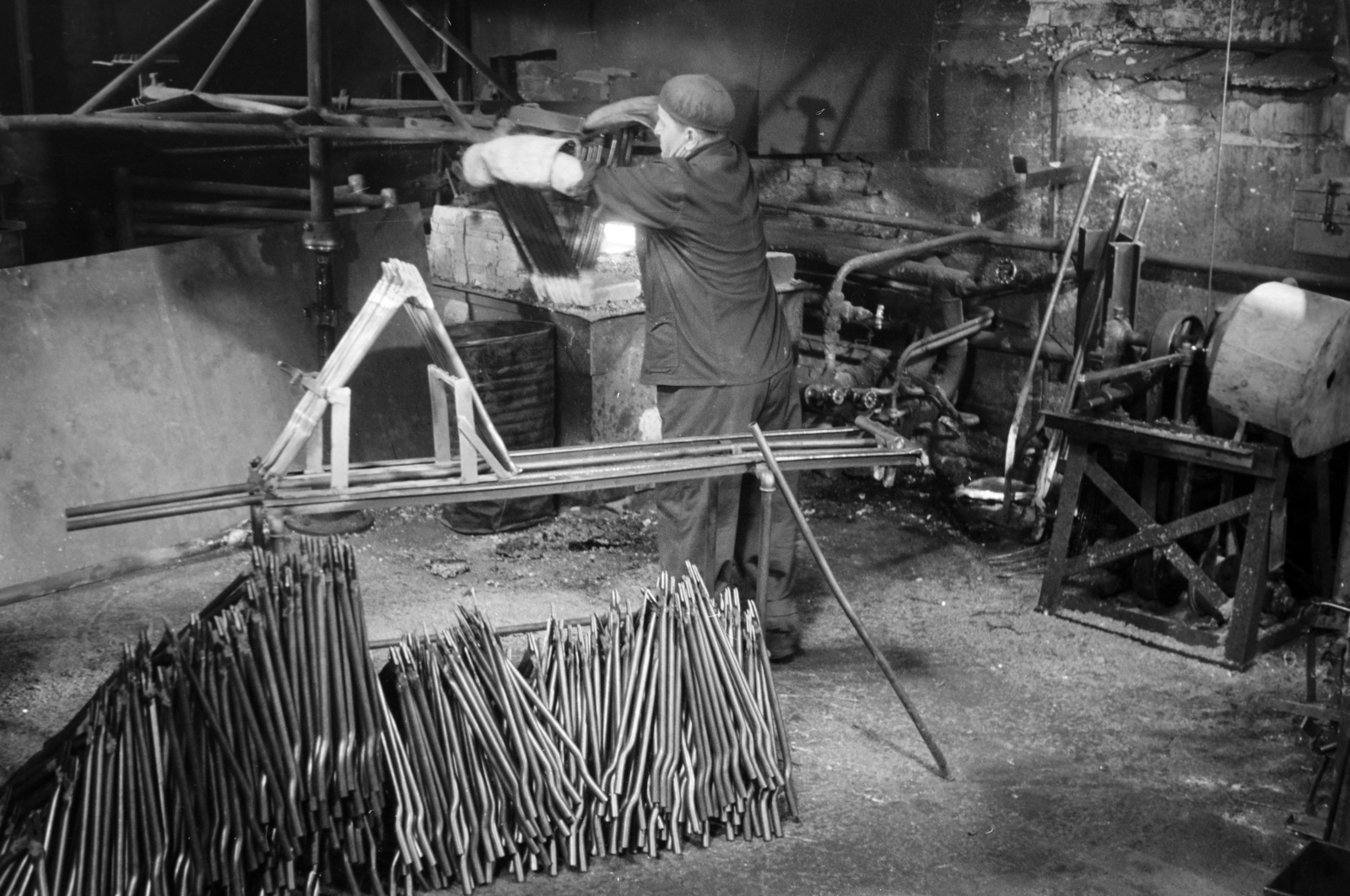 1954, Horváth József, workshop, workplace, Fortepan #264831