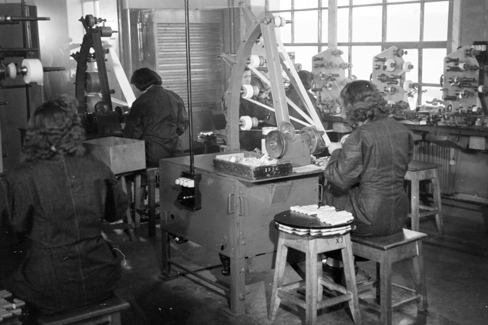Hungary, Budapest XI., Fehérvári út 70., a Standard Villamossági Rt. (később BHG, Beloiannisz Híradástechnikai Gyár, majd BHG Hiradástechnikai Vállalat)., 1942, Horváth József, Budapest, Fortepan #265079