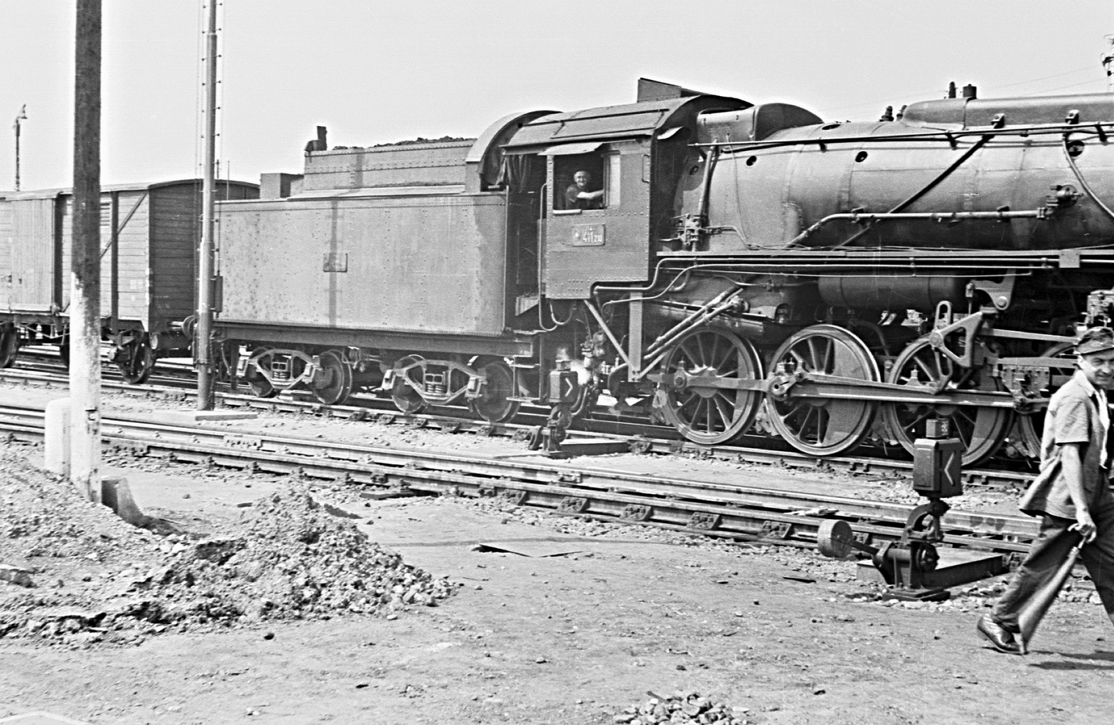 Hungary, MÁV 411-es sorozatszámú, "Truman" mozdony., 1962, Erky-Nagy Tibor, steam locomotive, Hungarian Railways, railway, american brand, rail signal, MÁV Class 411, railroad switch, Fortepan #26511