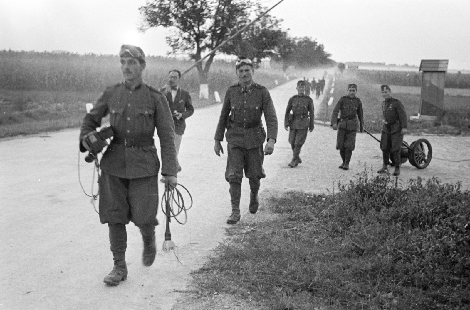 Romania,Transylvania, Borș, határállomás a magyar csapatok bevonulása idején., 1940, Horváth József, Fortepan #265420