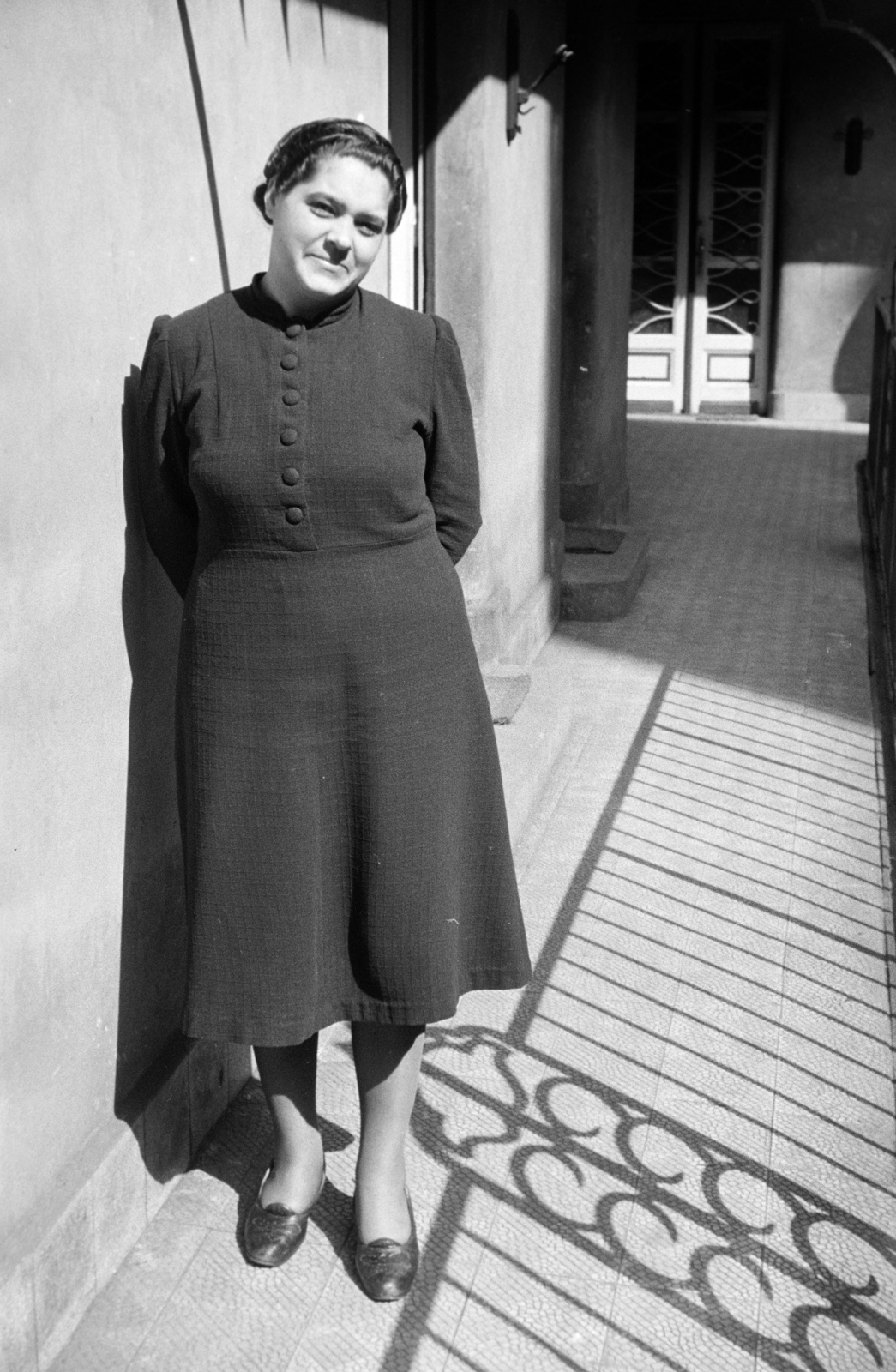 Hungary, Budapest IX., Mester utca 33-35., a felvétel a ház egyik körfolyosóján készült., 1940, Horváth József, Budapest, Fortepan #265433