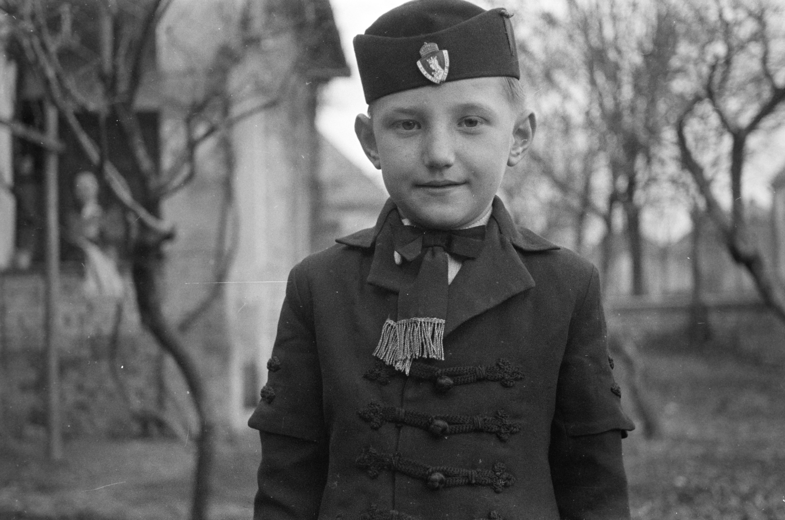 1942, Horváth József, kid, portrait, Bocskai coat, Fortepan #265524