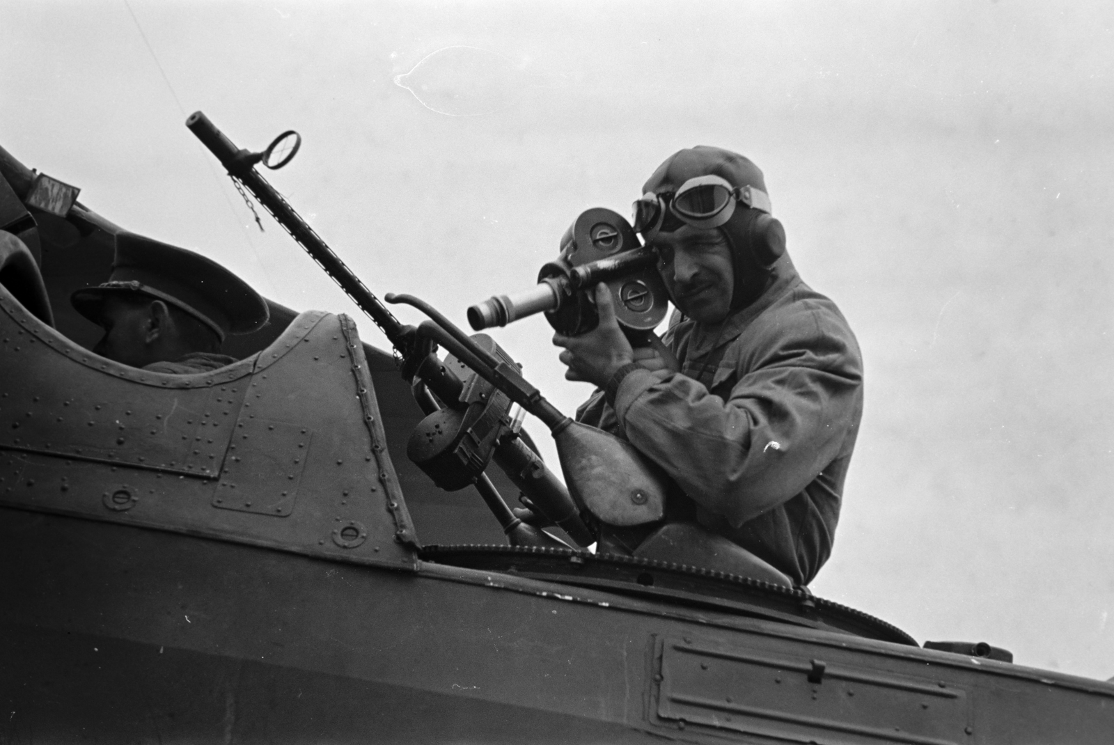 1943, Horváth József, Best of, machine gun, movie camera, Fortepan #265600