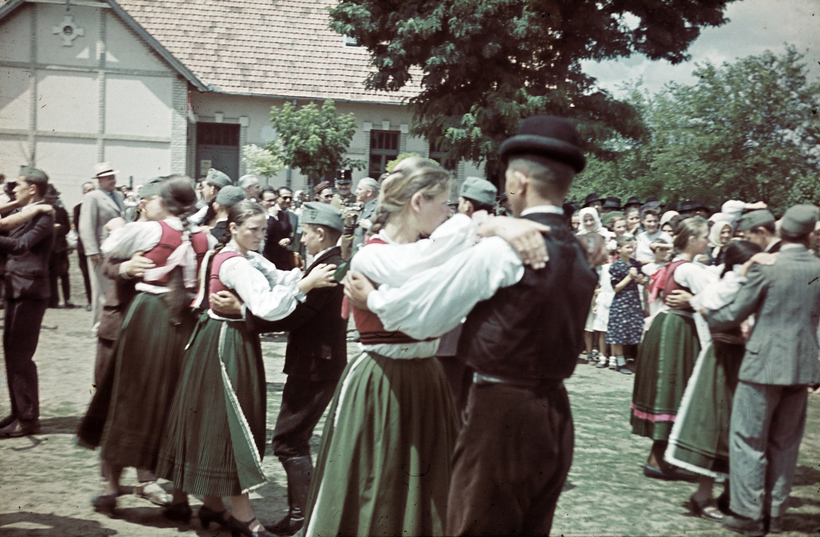 1940, Horváth József, colorful, dance, Fortepan #265830