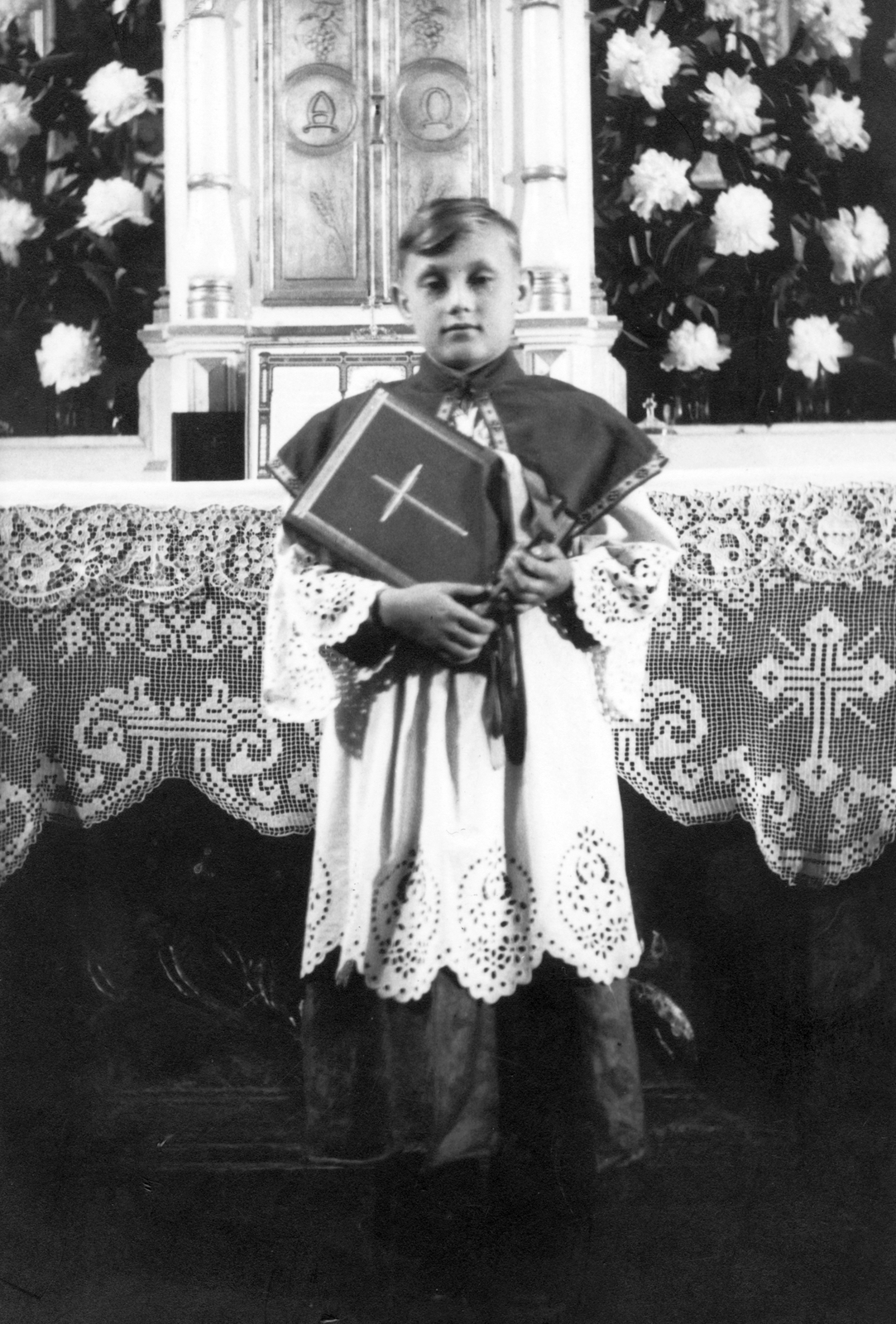 1957, Baráth Endre, religion, church interior, cross, Fortepan #26586