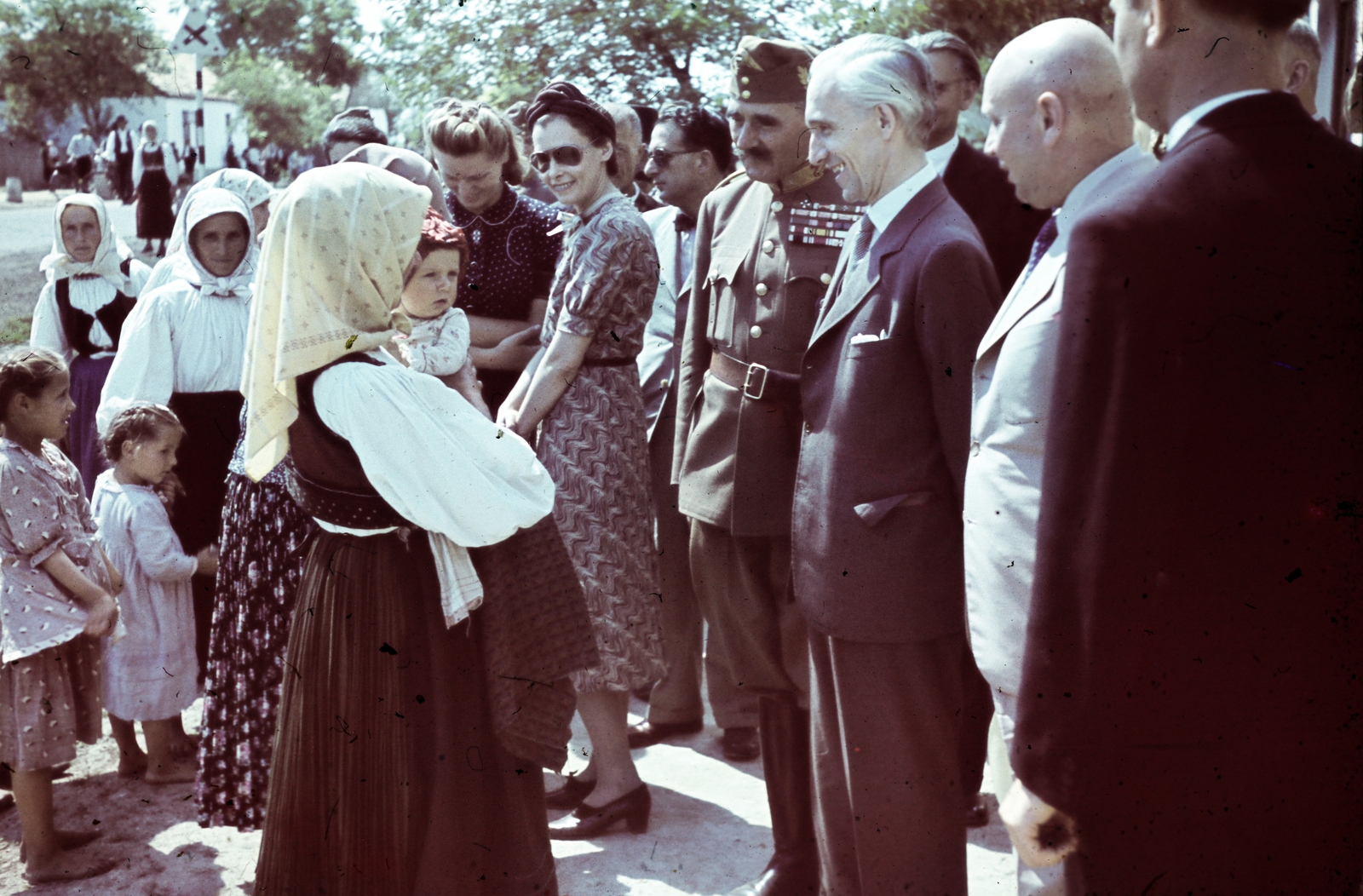 Hungary, középen szürke öltönyben Bárdossy László külügyminiszter., 1941, Horváth József, colorful, Fortepan #265863