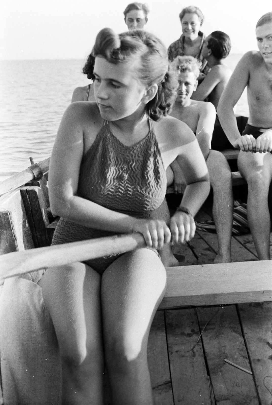 Magyarország, Gyenesdiás, Alsógyenes, a felvétel a strand közelében készült., 1942, Vízkelety László, portré, Fortepan #266204