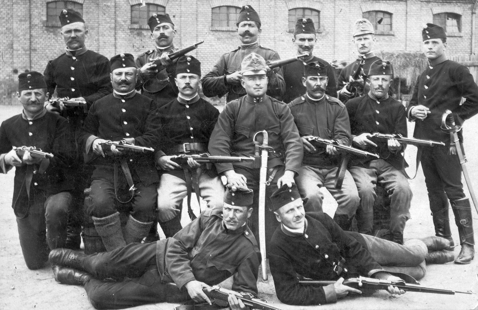 1917, Fortepan, First World War, uniform, yard, tableau, men, moustache, weapon, soldier, sword, posture, gun, , Fortepan #26655