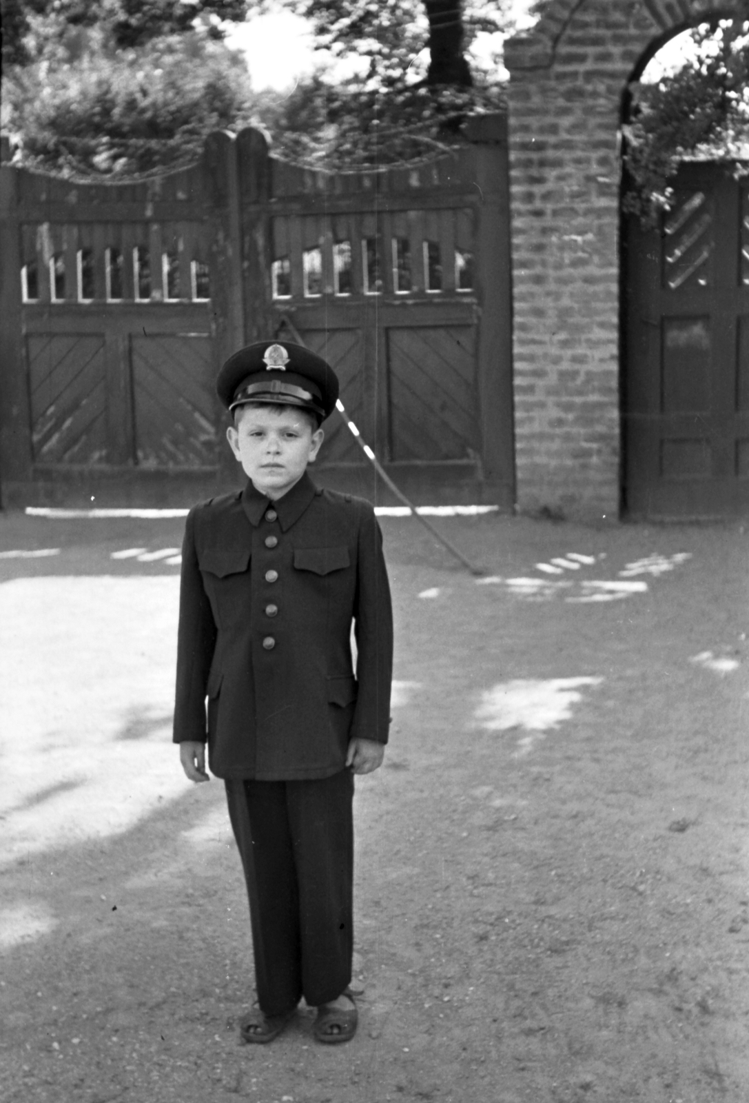 Hungary, Kőszeg, MÁV Nevelőintézet., 1955, Baráth Endre, kid, uniform, railroader, Fortepan #26670