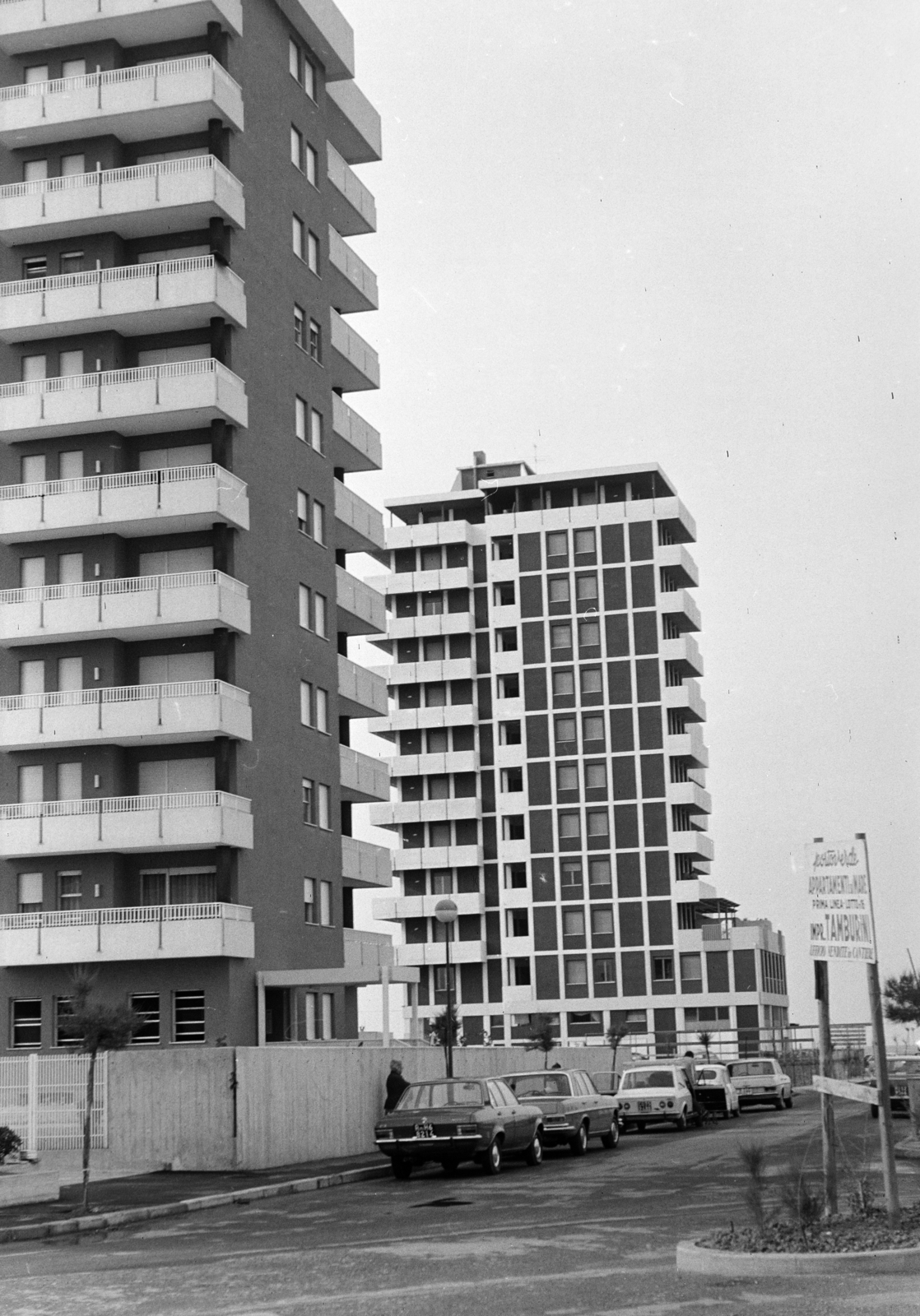 Olaszország, szállodák Riminitől délre az Adria párján., 1974, Vimola Károly, Fortepan #266921
