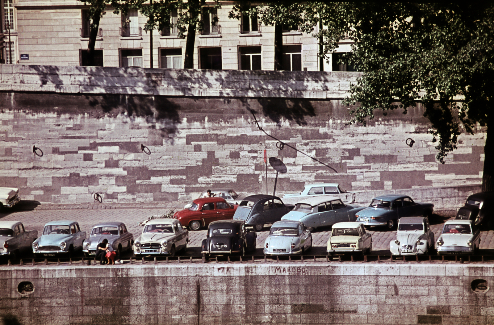 Franciaország, Párizs, a Quai des Célestins, szemben a 46-os számú ház. A felvétel a Quai d'Anjou-ról készült., 1961, Ladinek Viktor, Fortepan #267213