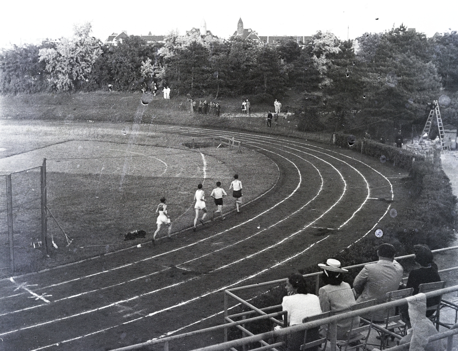 1938, Ladinek Viktor, pitch, running, Fortepan #267271