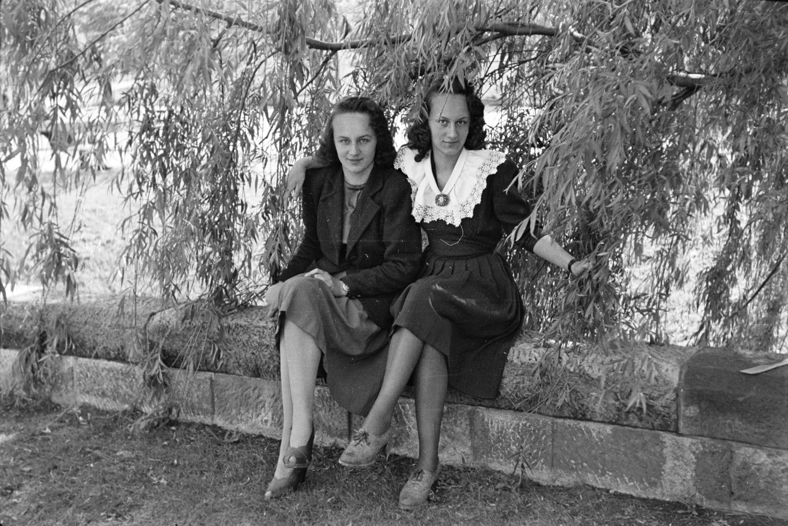 1943, Szentkuthy Ibolya, girlfriend, portrait, Fortepan #267337