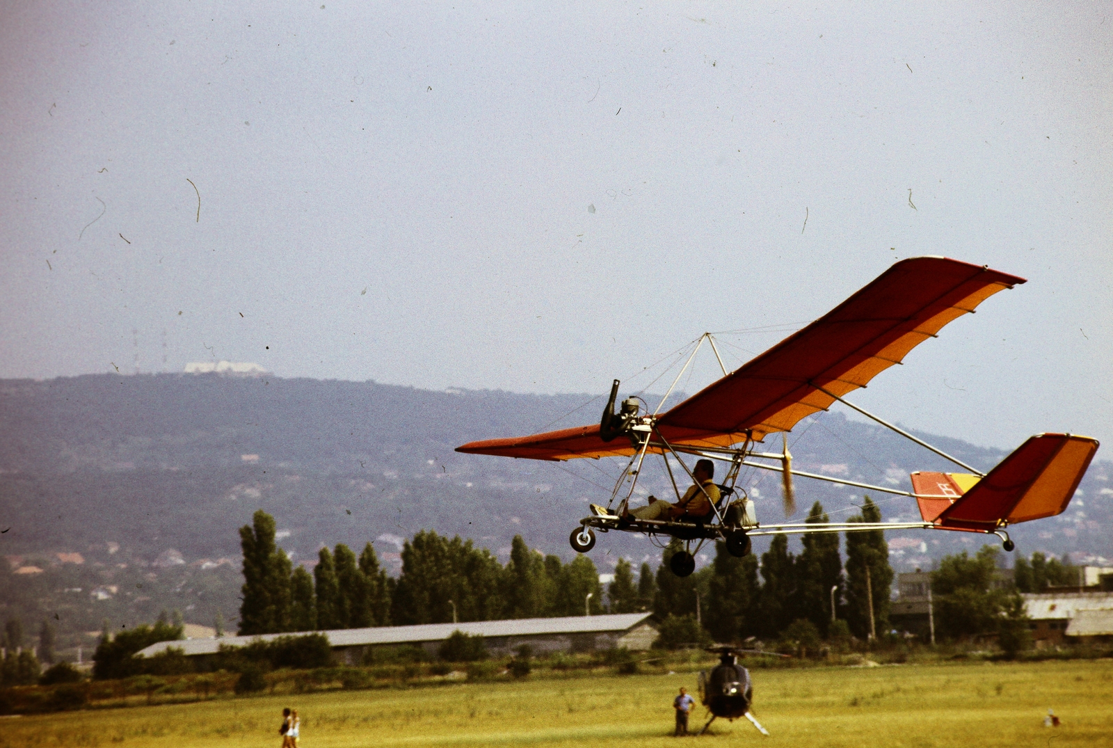 Hungary, Budaörs Airport, Budapest XI., 1986, Lorkó Fanni, colorful, Budapest, ultralight aircraft, Fortepan #267577