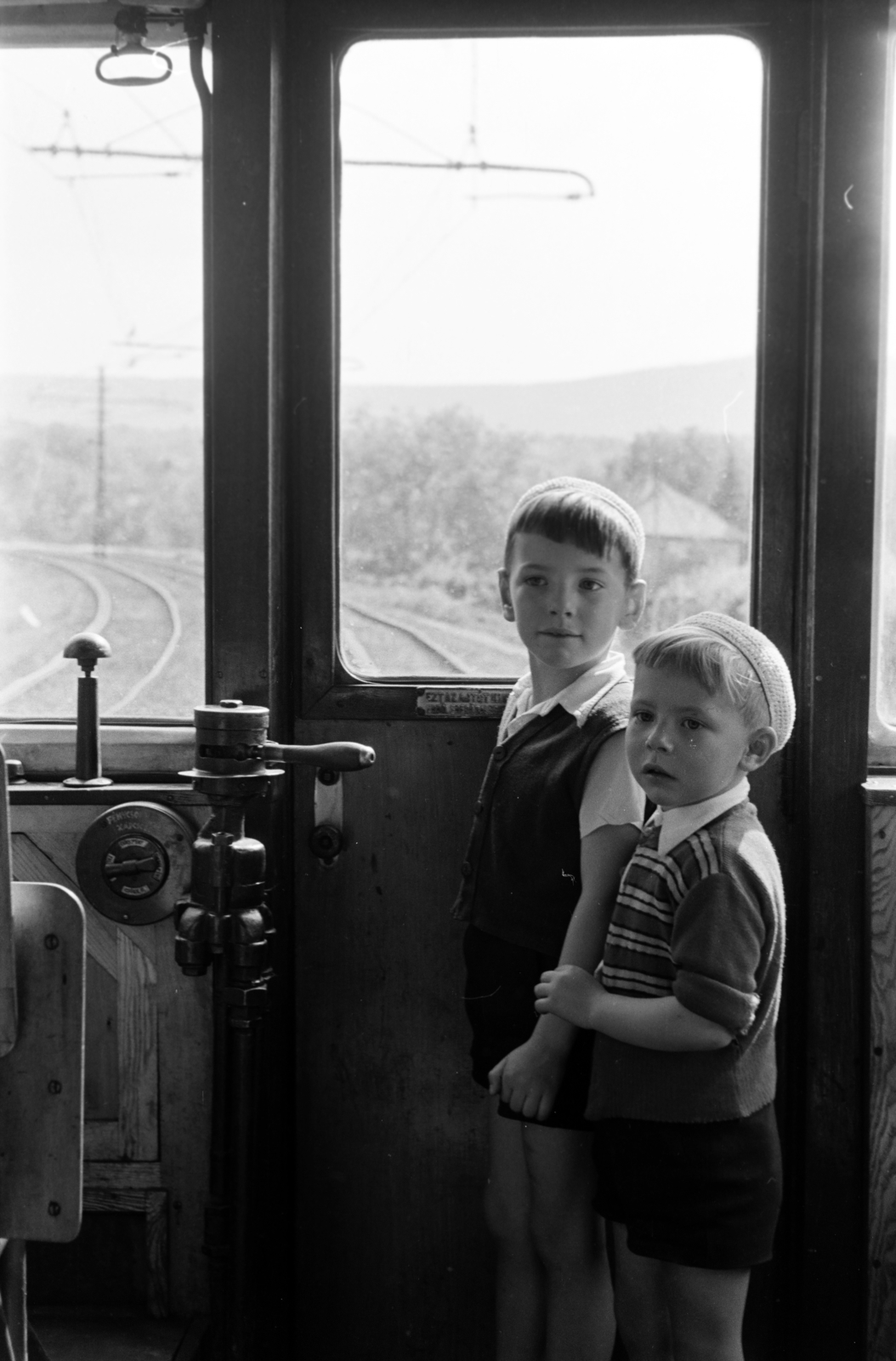 1957, Bolvári László, tram, kid, curiosity, bell, Fortepan #267842