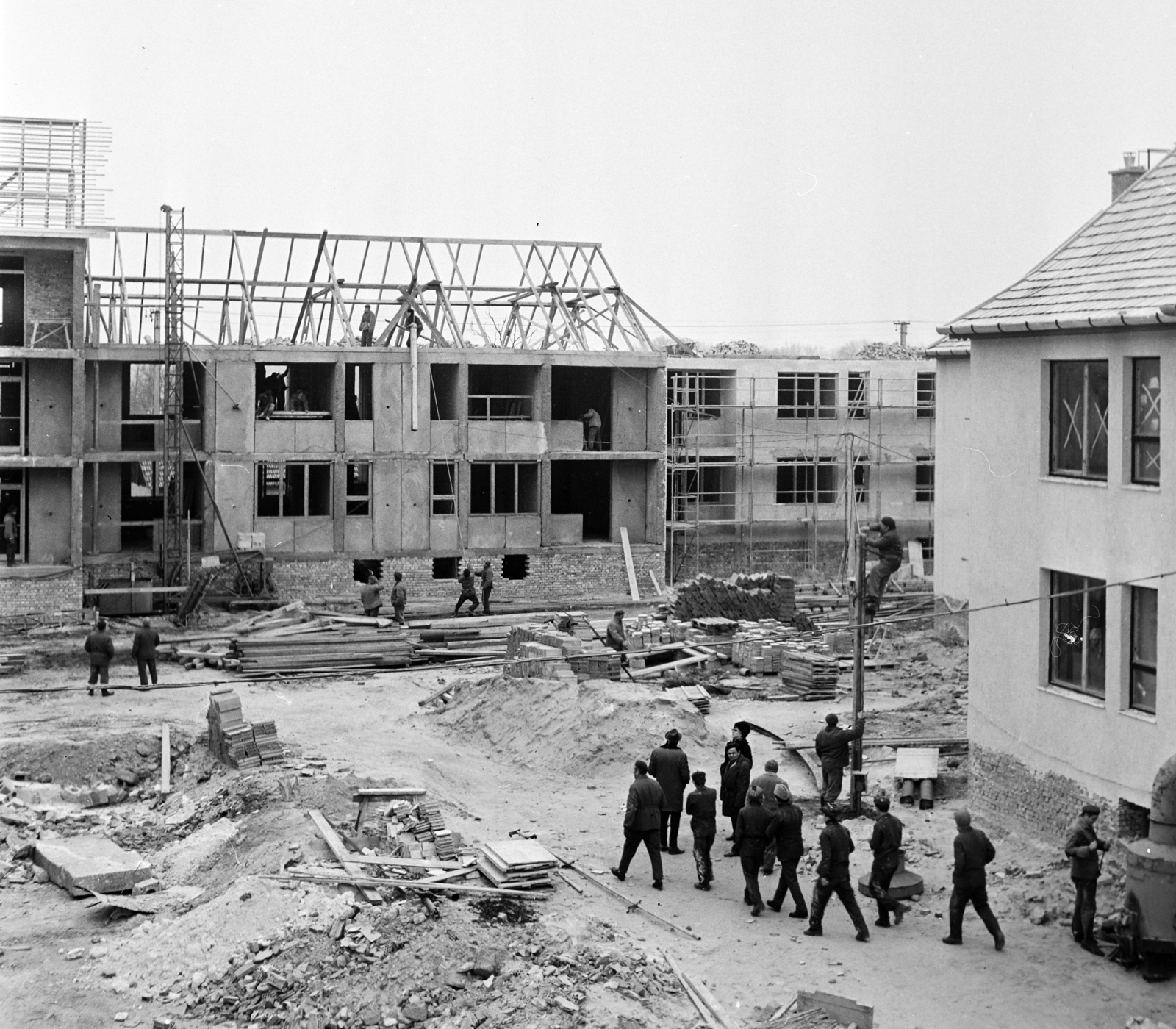 Magyarország, Szentendre, a felvétel a Rózsakert lakótelep építésekor készült., 1971, Gárdos Katalin, Fortepan #268303