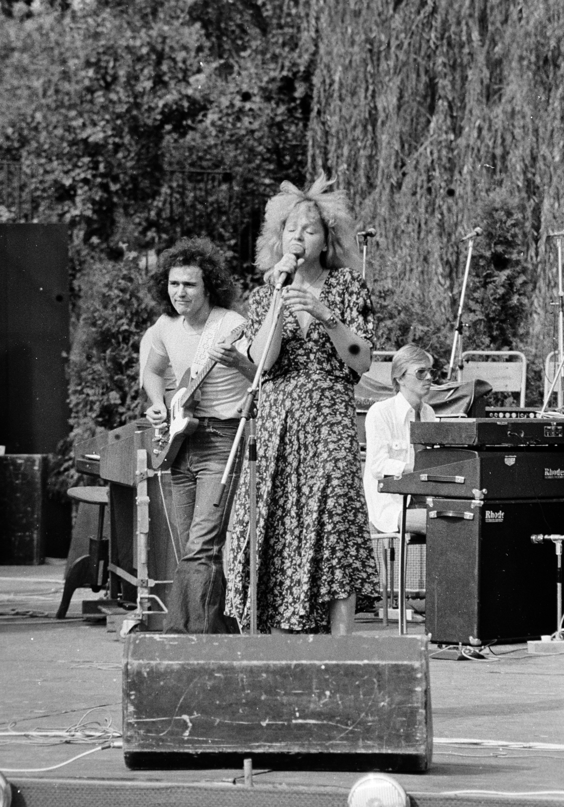 Magyarország, Cserháti Zsuzsa és az Európa együttes., 1978, Glósz András, koncert, Fortepan #268392