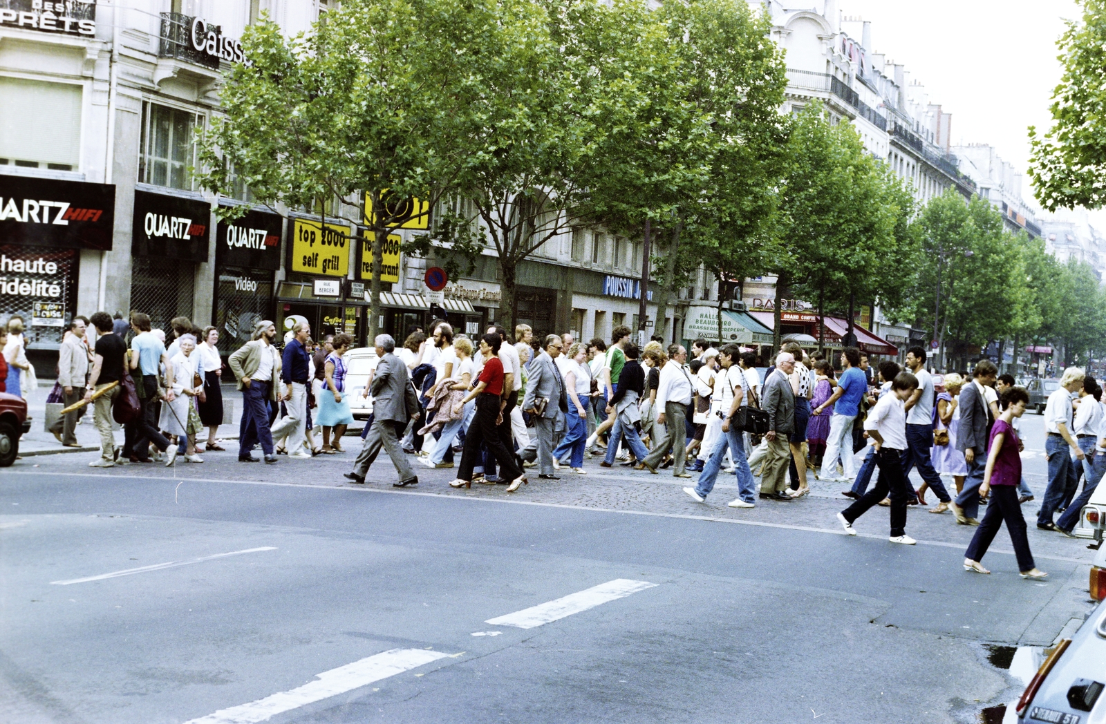 Franciaország, Párizs, Rue Berger - Boulevard de Sébastopole sarok, 1983, Kanyó Béla, gyalogátkelő, Fortepan #268862