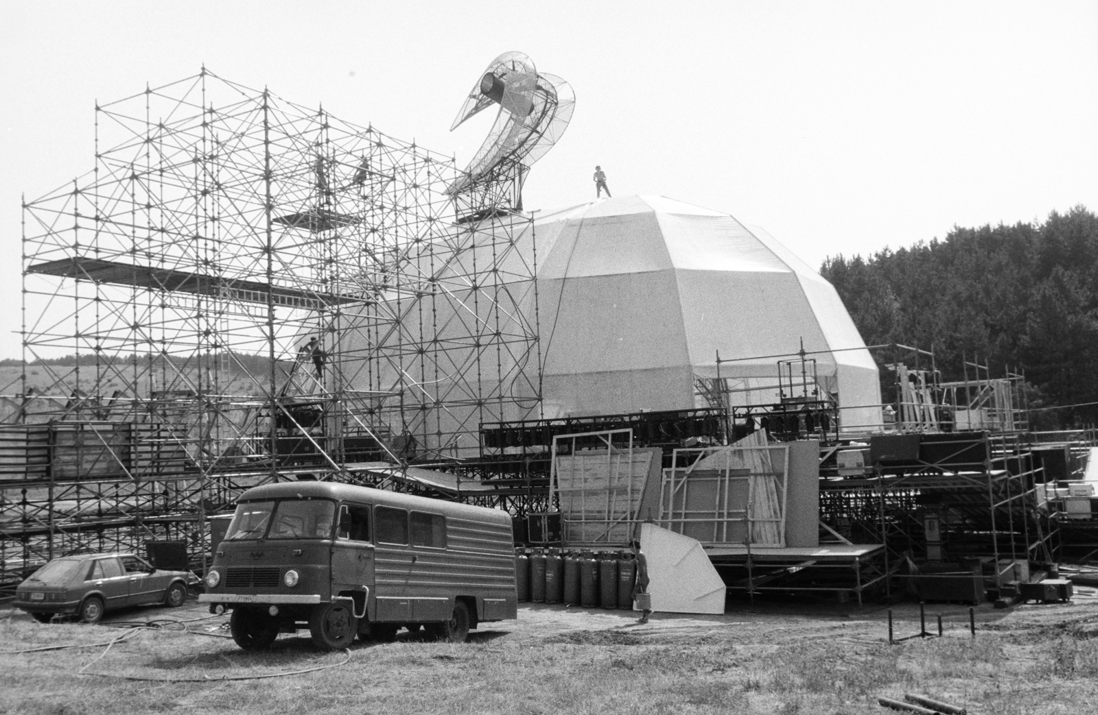 Magyarország, Pilisborosjenő, a felvétel a Fenevad Fesztiválon, a Grizzly II: The Concert című film forgatása alkalmával készült., 1983, Kanyó Béla, Fortepan #268922
