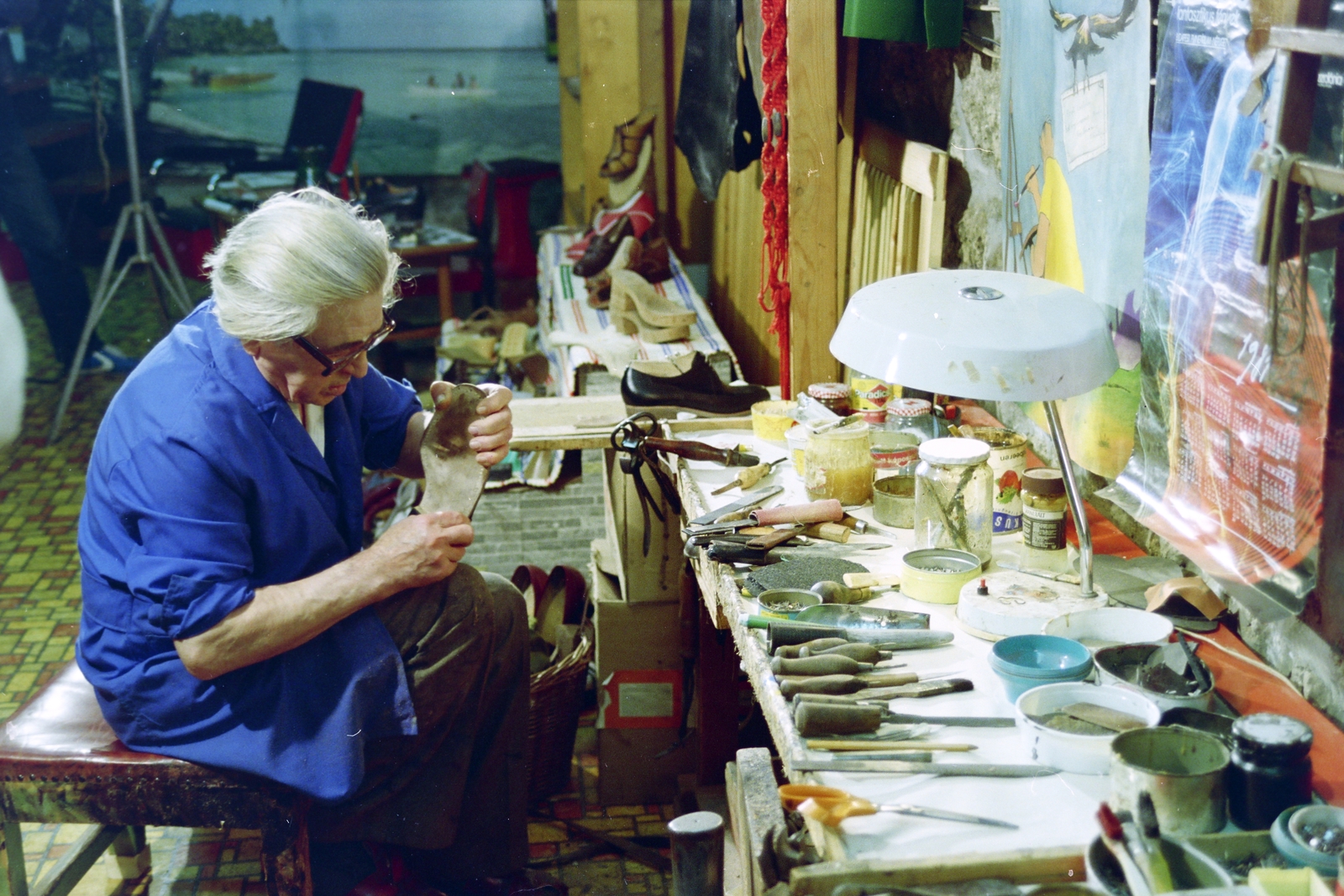 1982, Kanyó Béla, workshop, shoemaker, Fortepan #269097