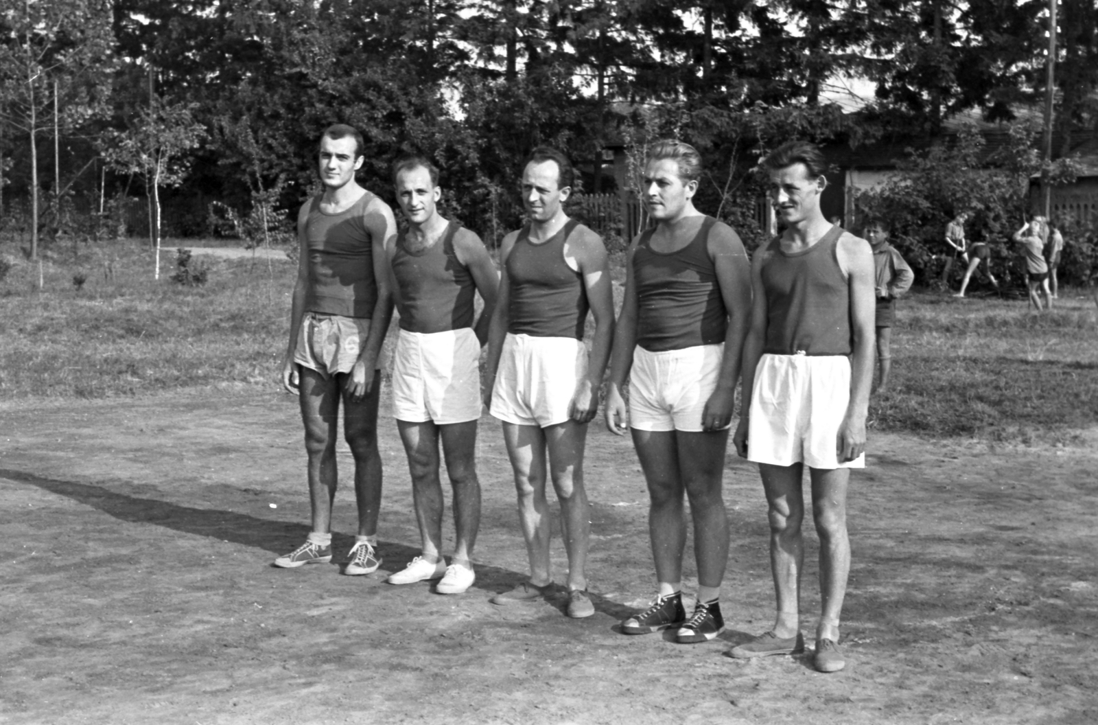 Magyarország, Kőszeg, MÁV Nevelőintézet, nevelő testület kosárlabda csapata., 1959, Baráth Endre, sportmez, Fortepan #26945