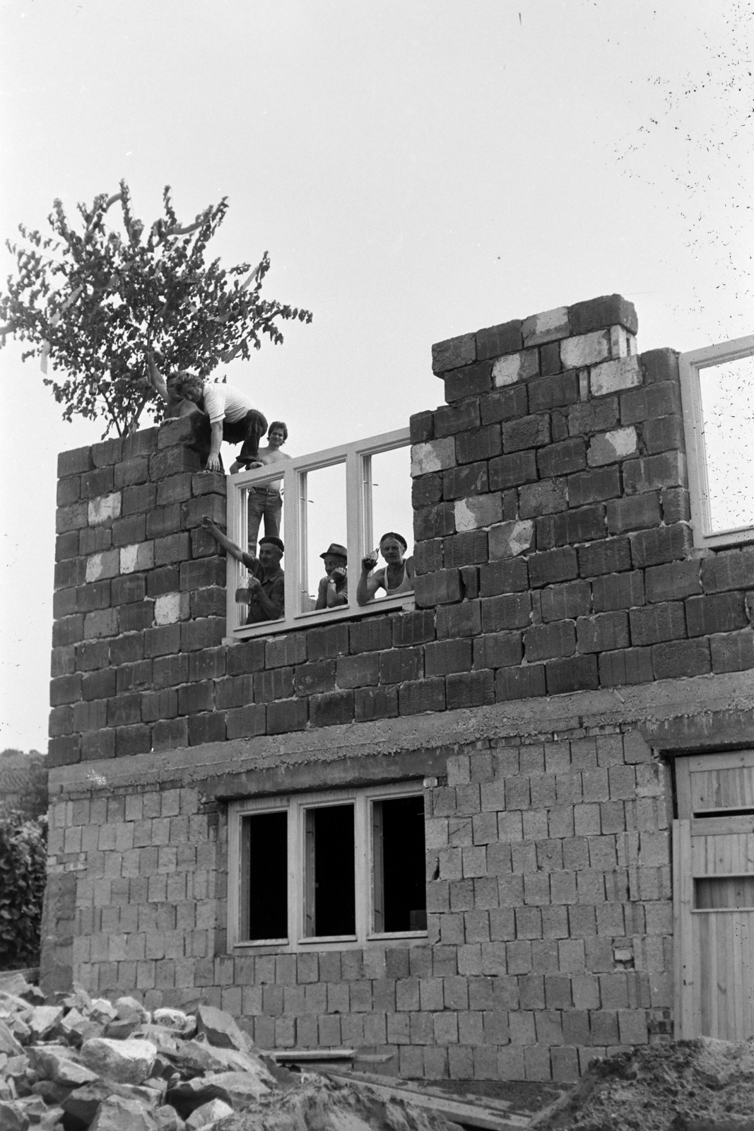 Hungary, Tarcal, házépítés., 1976, Leskó Imre, construction, Fortepan #269839