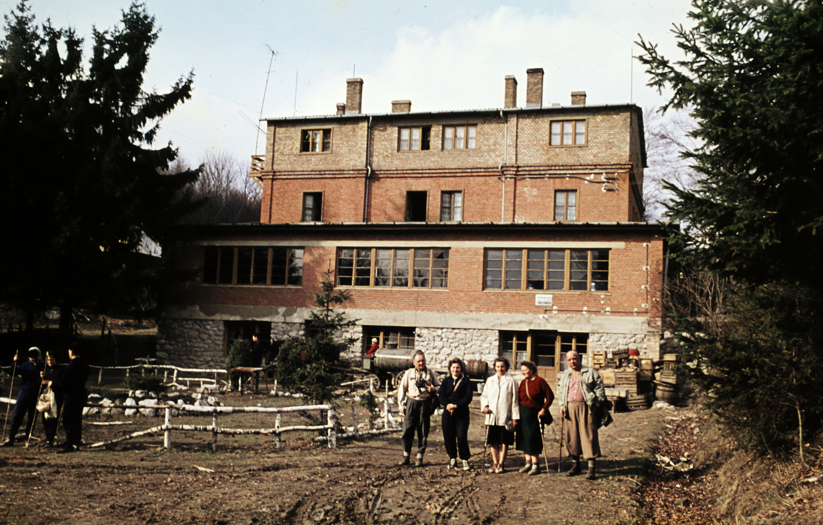 Hungary, Nagyvisnyó,Bánkút, menedékház., 1964, Szilvási hagyaték, colorful, Fortepan #270012