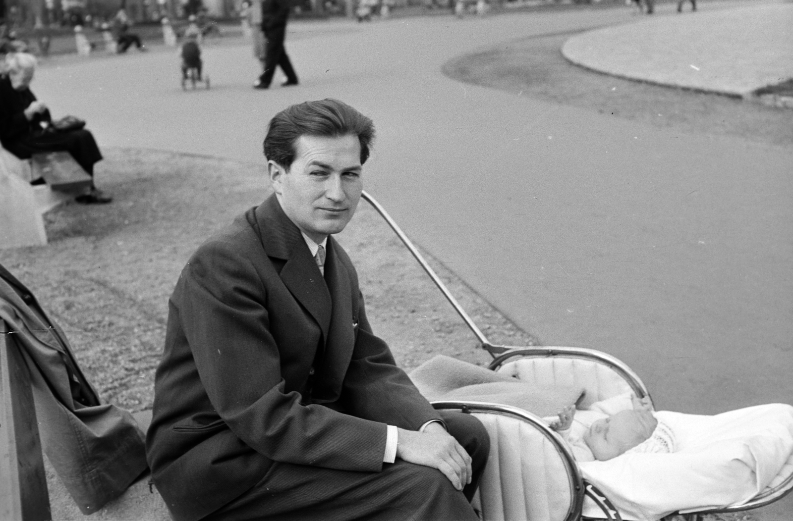 Hungary, Budapest, Fodor András költő gyermekével., 1962, Fodor András örökösei, Fortepan #270811