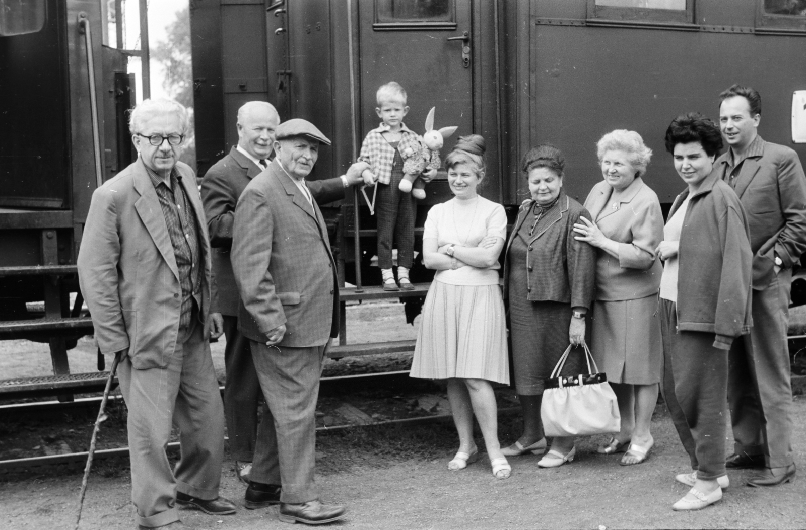 1965, Fodor András örökösei, játék állat, csoportkép, család, Fortepan #270889