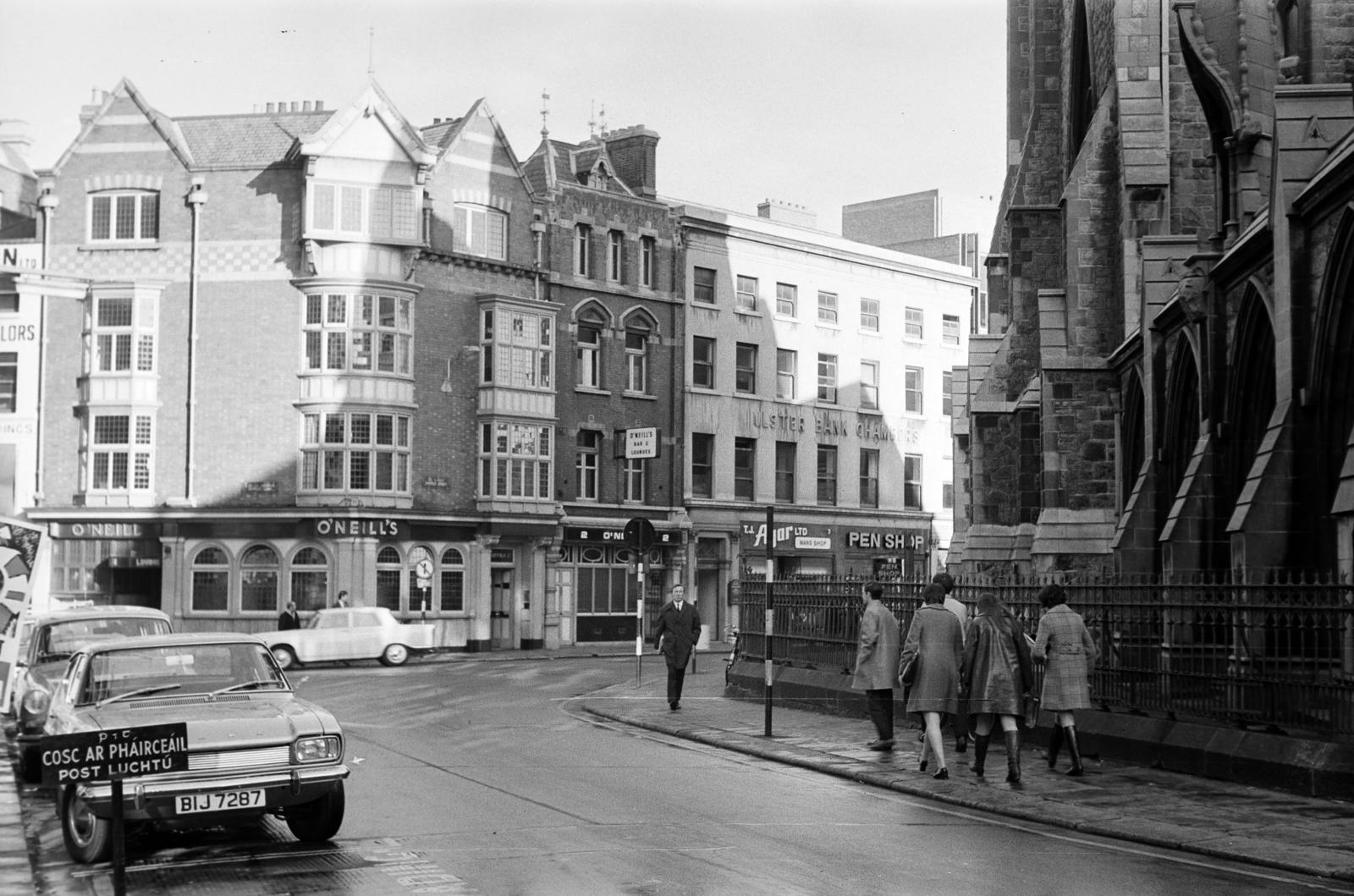 Saint Andrew Street, jobbra a Szent András-templom., 1968, Fodor András örökösei, Fortepan #270932