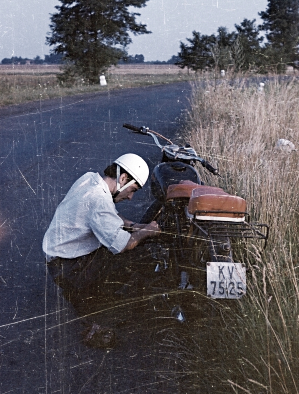 1965, Drimbe József, colorful, motorcycle, Csepel-brand, number plate, assembly, Fortepan #27112