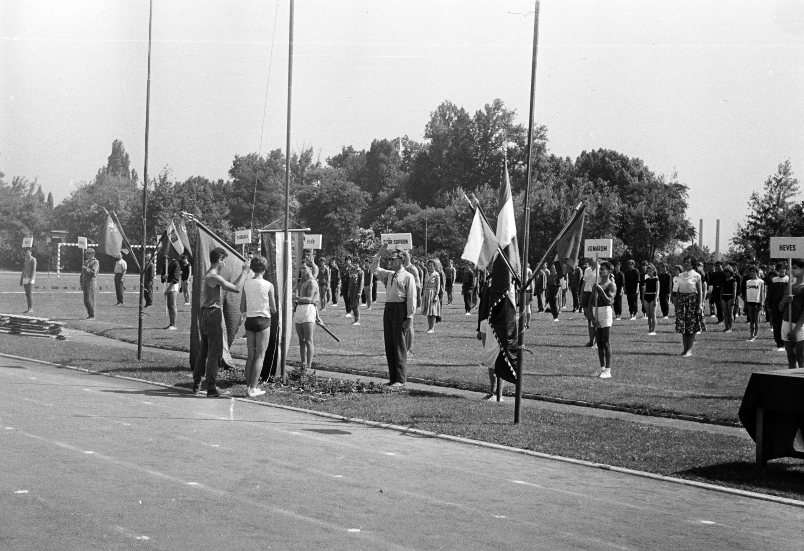 Hungary, Margit Islands, Budapest, Úttörő sporttelep / Úttörő stadion (később Margitszigeti Atlétikai Centrum), úttörők országos négytusa versenye., 1961, Lipovits Károly, Fortepan #271158