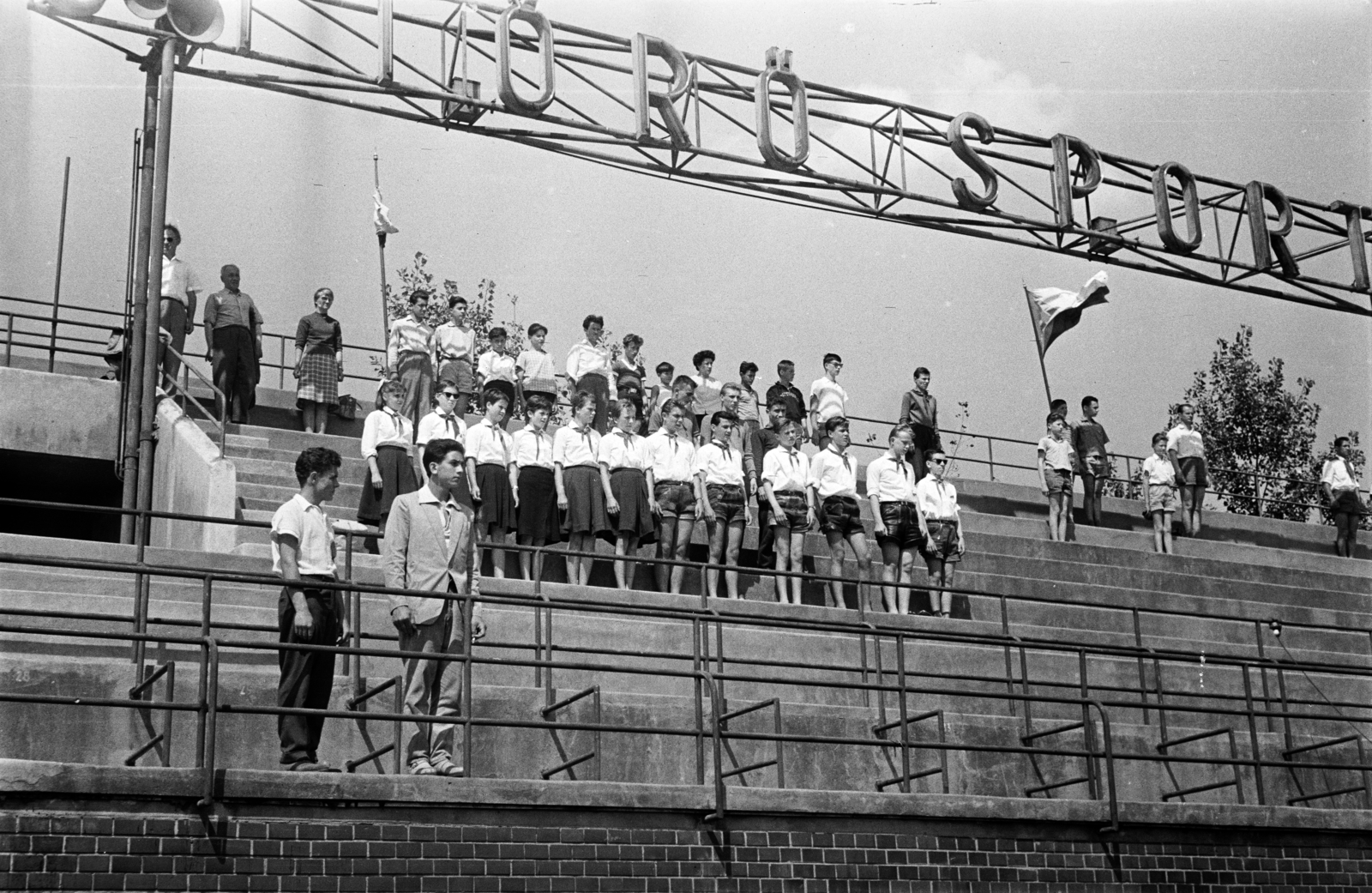Hungary, Margit Islands, Budapest, Úttörő sporttelep / Úttörő stadion (később Margitszigeti Atlétikai Centrum)., 1961, Lipovits Károly, Best of, Fortepan #271159