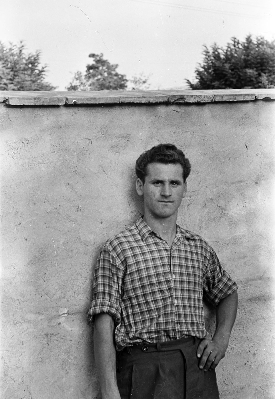1958, Lipovits Károly, akimbo, plaid shirt, man, Fortepan #271177