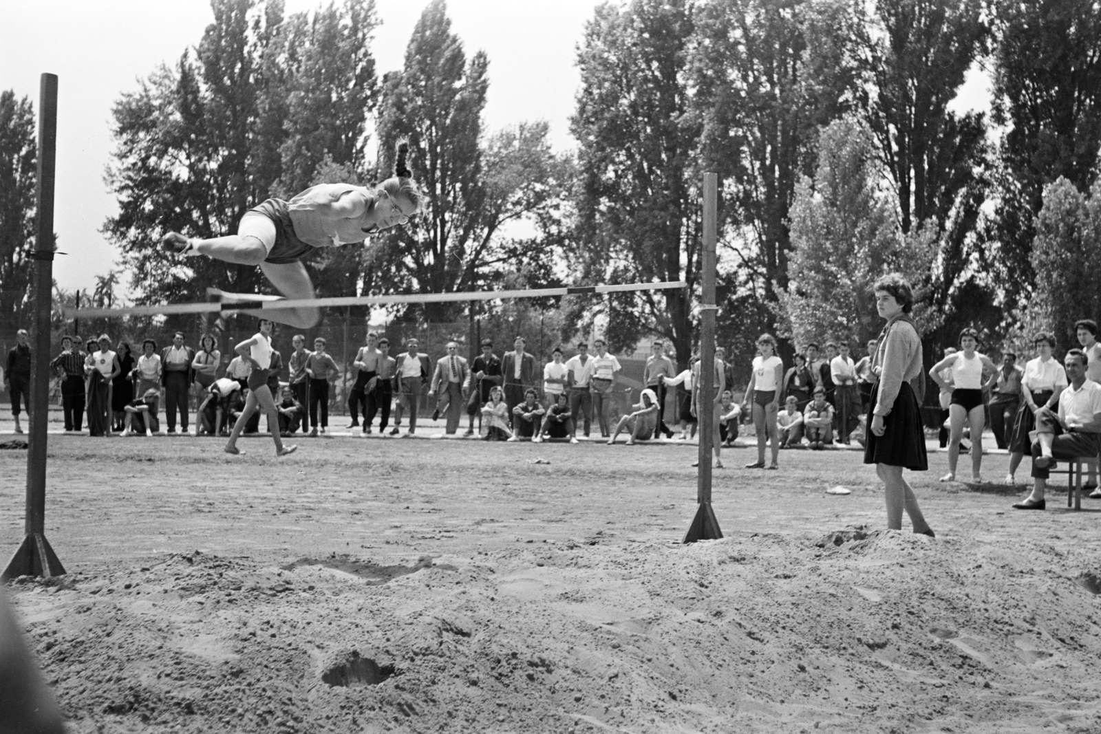 Hungary, Margit Islands, Budapest, Úttörő sporttelep / Úttörő stadion (később Margitszigeti Atlétikai Centrum), úttörők nemzetközi négytusa versenye., 1961, Lipovits Károly, Fortepan #271819