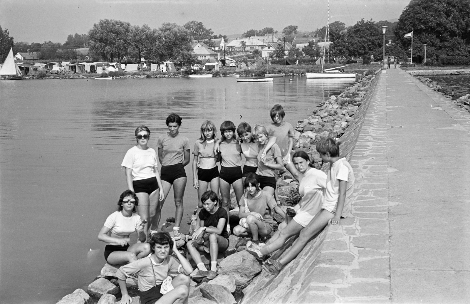 Hungary, Balatongyörök, a felvétel a mólónál készült., 1971, Lipovits Károly, Fortepan #271913