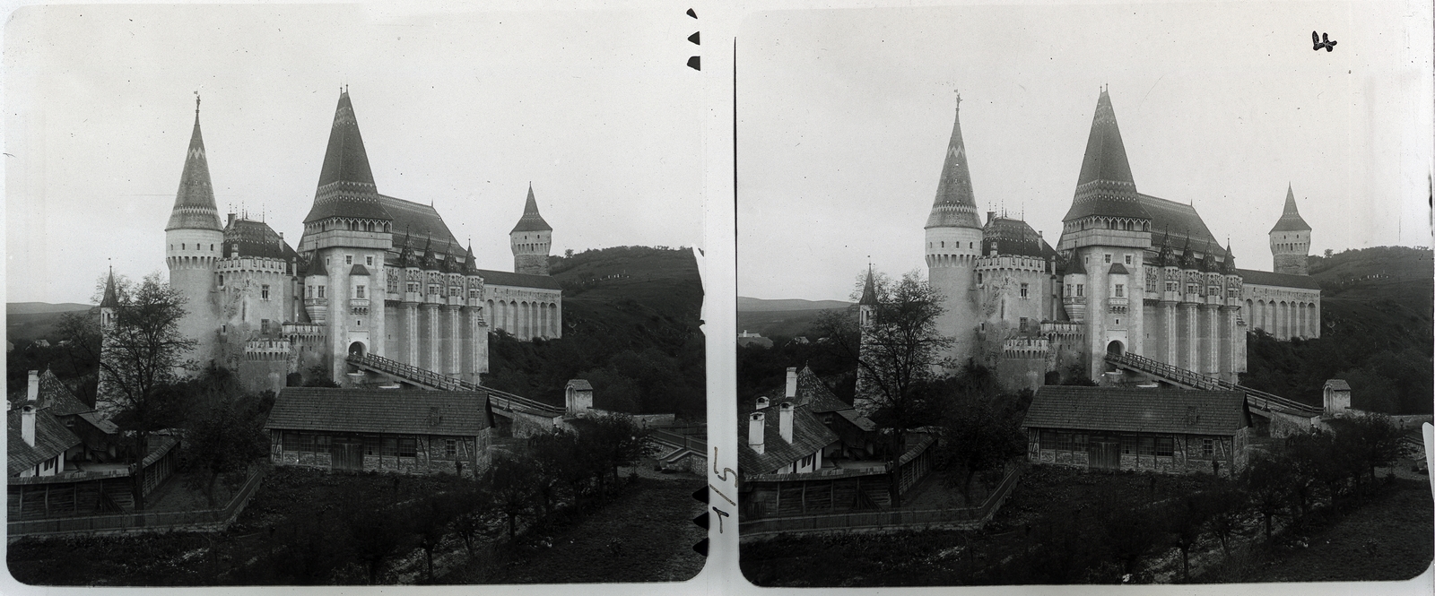 Romania,Transylvania, Hunedoara, Vajdahunyadi vár., 1901, Schoch Frigyes, architectural heritage, castle, gothic, renaissance, stereophoto, Fortepan #27192