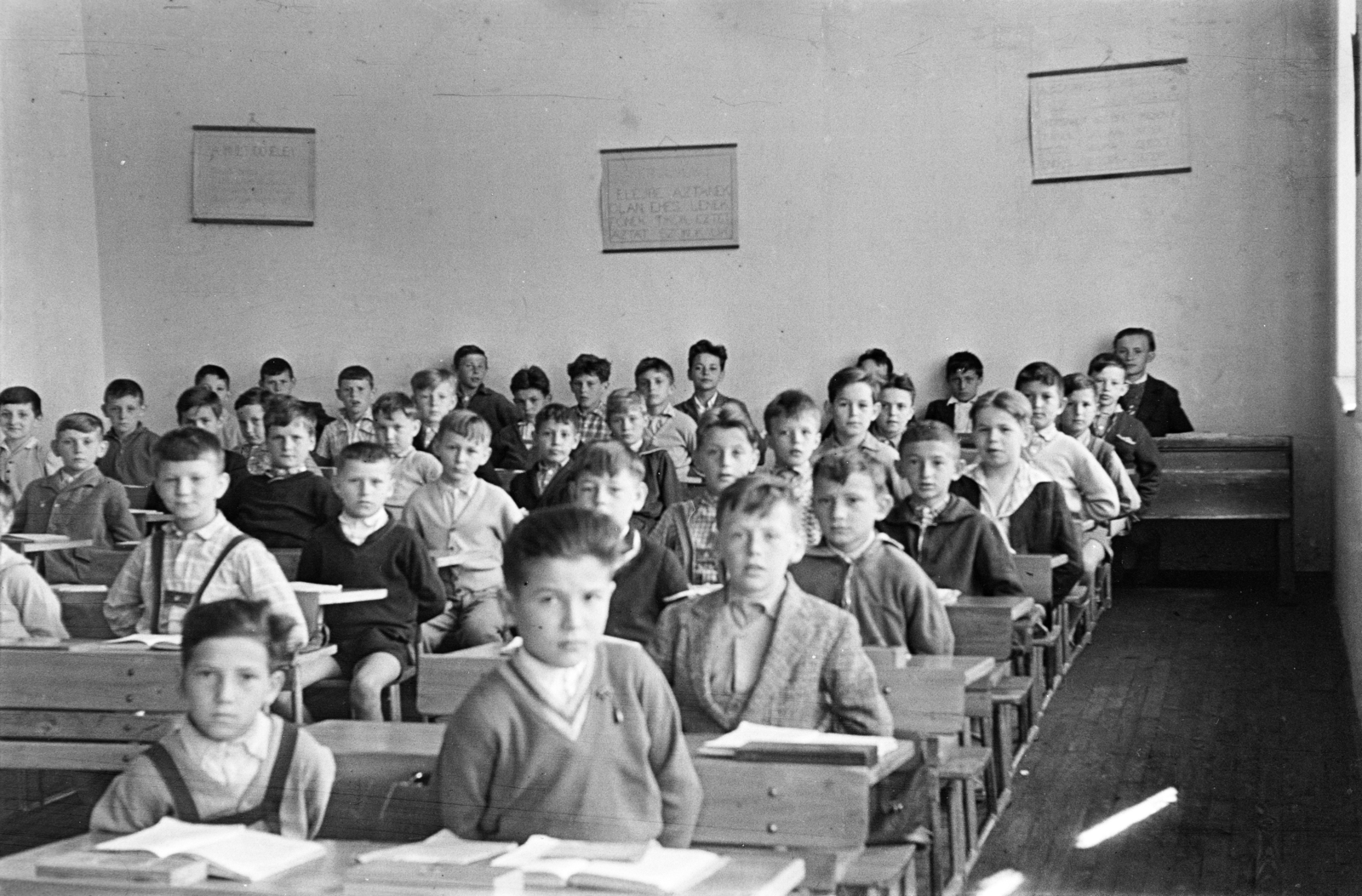 1961, Lipovits Károly, classroom, Fortepan #272044