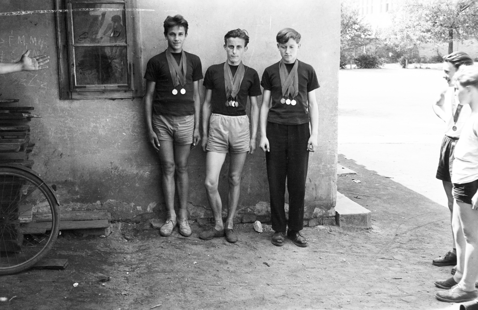 1960, Lipovits Károly, Best of, boys, pride, medal, Fortepan #272147
