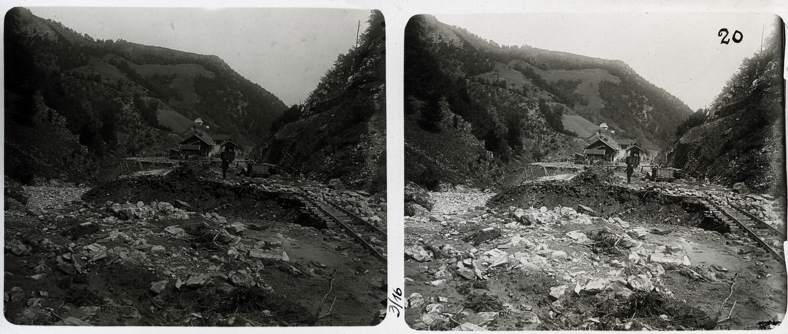 Romania,Transylvania, Ghelari, a település melletti Retyisóra völgy, az erdélyi bányavasút megrongálódott pályaszakasza., 1900, Schoch Frigyes, railway, mining, stereophoto, Fortepan #27239