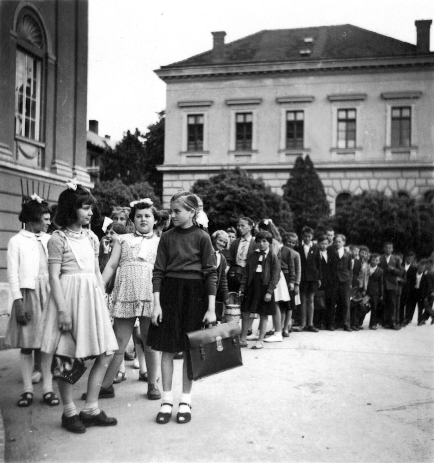 1962, Hadházi Zsófia, iskolatáska, Fortepan #272432