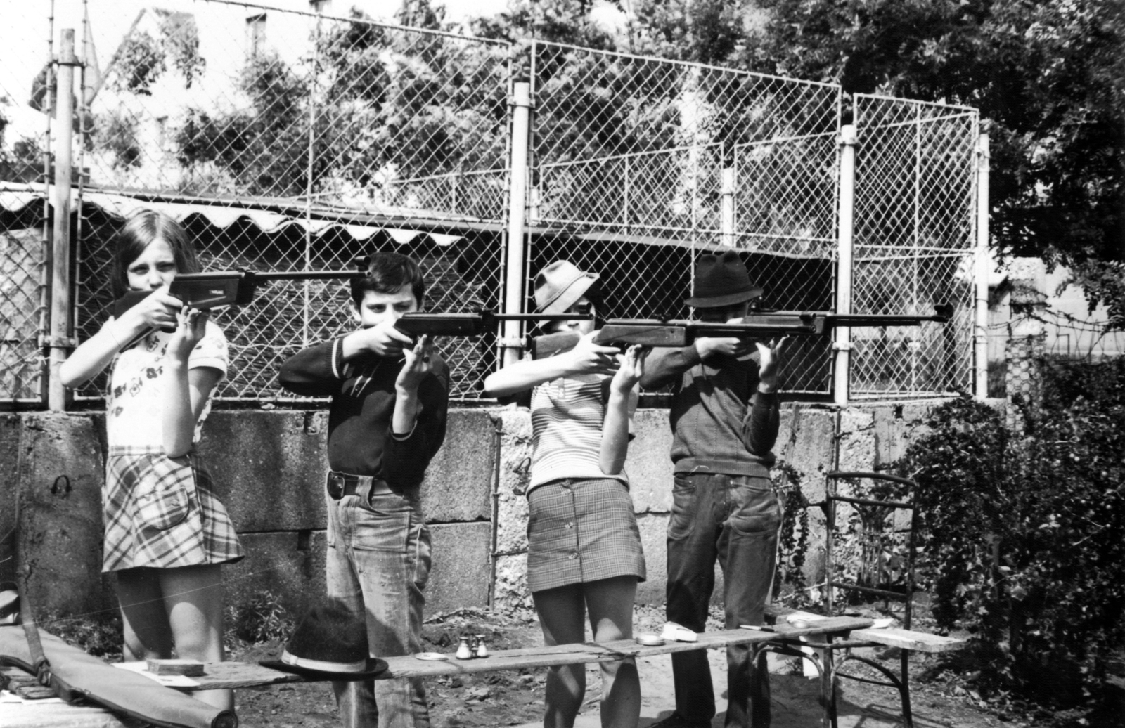 1972, Hadházi Zsófia, target shooting, air gun, hat, Fortepan #272440