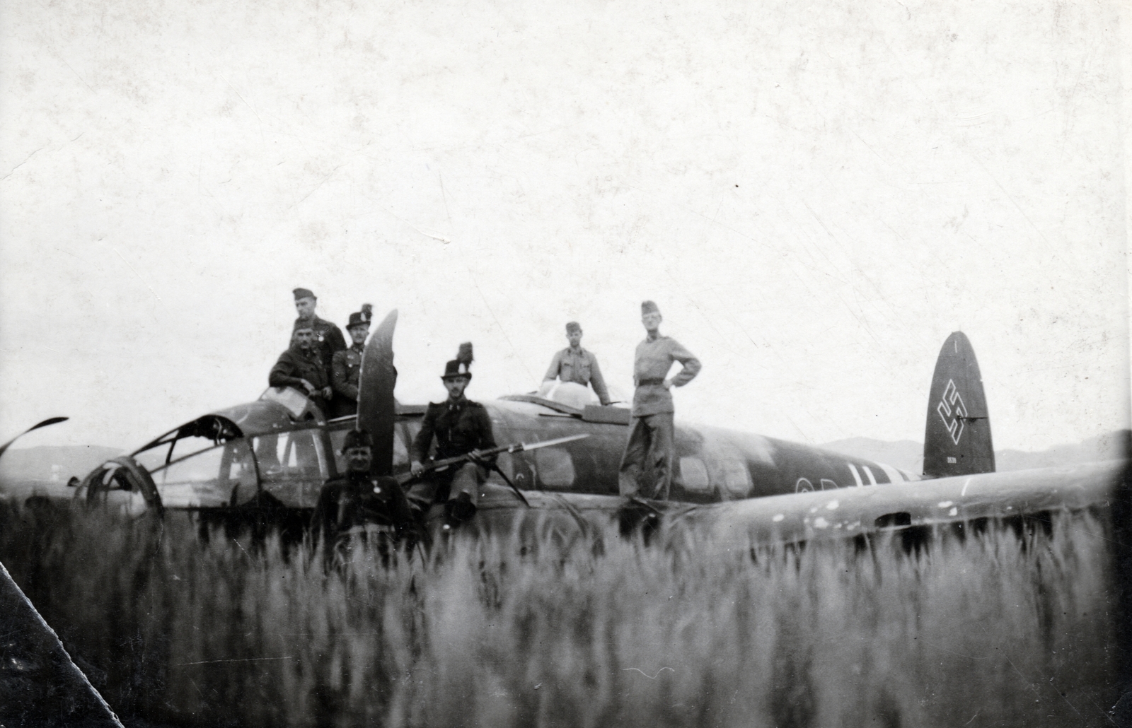 1943, Hózer Benjamin, airplane, wreck, Heinkel-brand, gendarme, swastica, Fortepan #272530