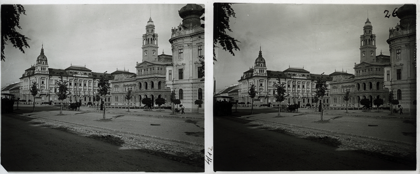 Romania,Transylvania, Arad, Andrássy tér (később Bulevardul Revolutiei), Csanádi palota és a Városháza tornyos épülete. Előtérben az Arad-Csanádi vasút., 1903, Schoch Frigyes, railway, stereophoto, horse tramway, Fortepan #27255